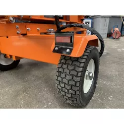 Fendeuse à bûches thermique LIDERFARM 35 tonnes (verticale) – Image 5