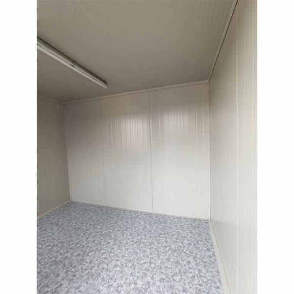 Bungalow modèle IsoPlus 6 m (609 x 242 cm, hauteur 257 cm) – Image 6